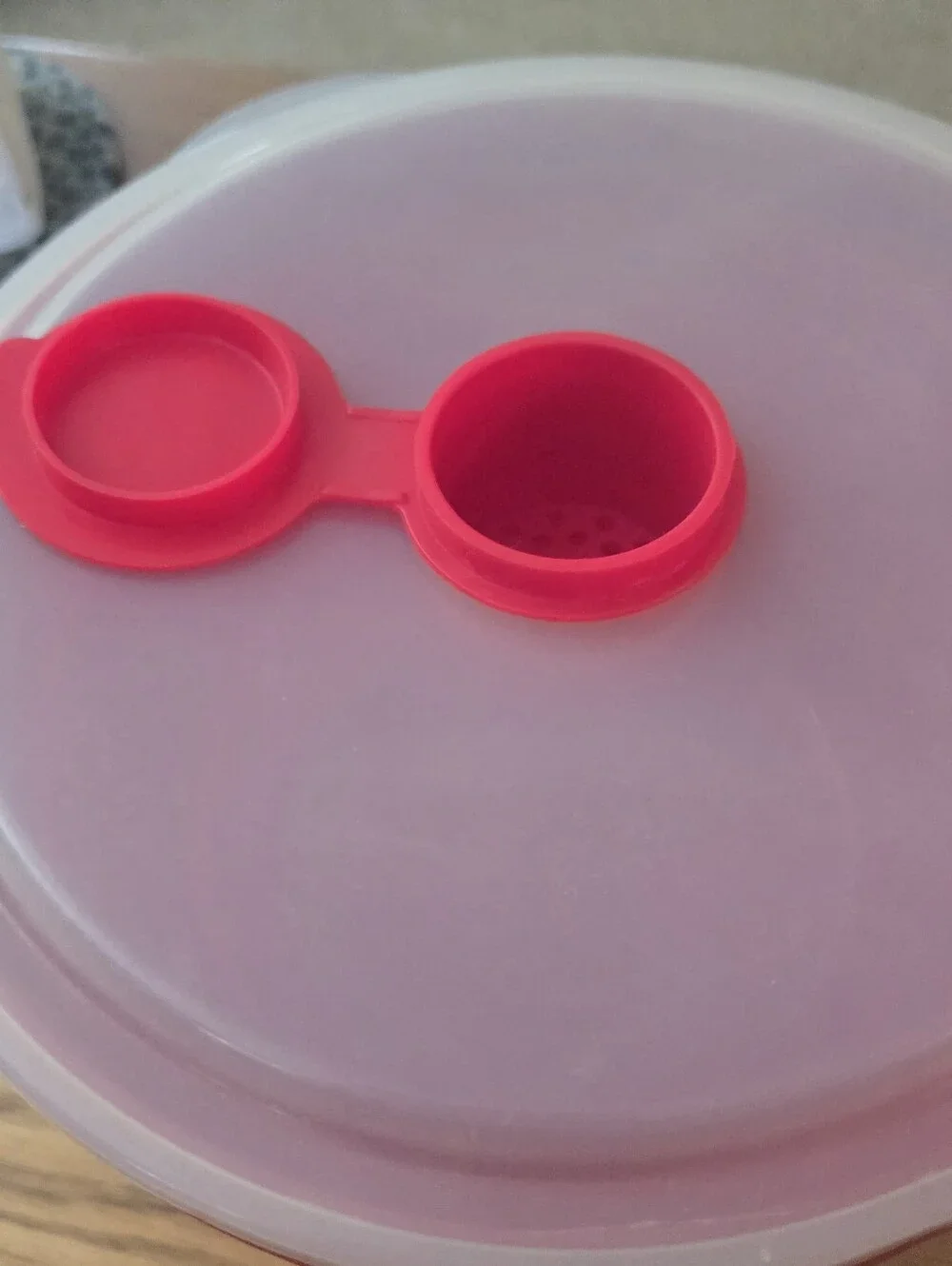 Pampered Chef Red Collapsible Silicone Popcorn Maker